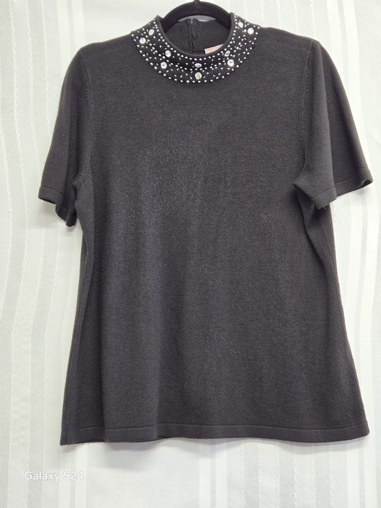 TanJay Tops - Embellished Mock Neck Short-Sleeve Top - Black